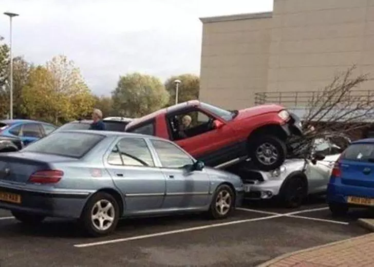 Car_on_Car