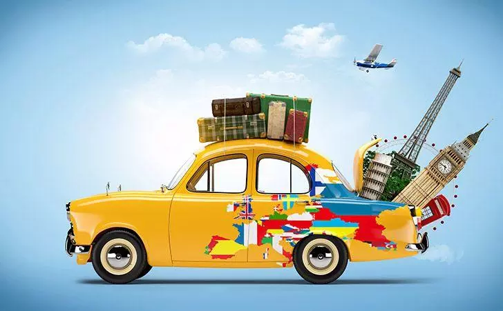 Travelling Car